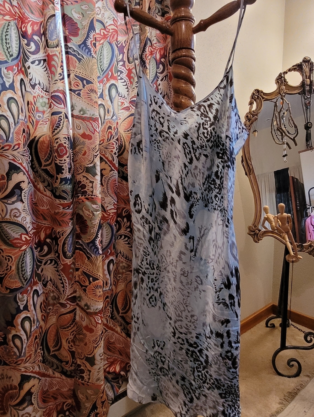 100% Silk, Neiman Marcus, Medium Animal Print Slip Dress in Pale Blue and Black - Picture 5 of 6